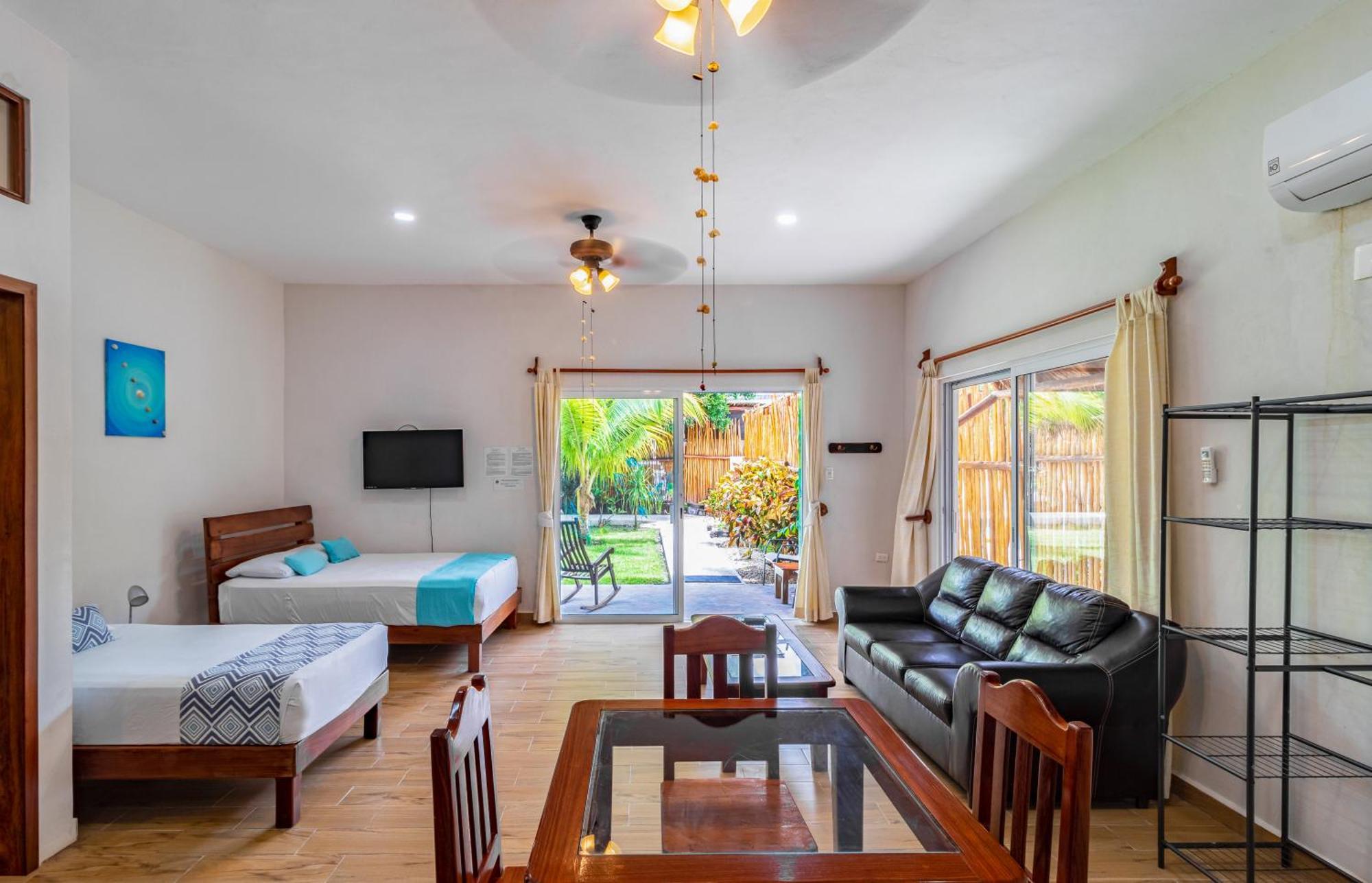 Hotel & Suites Oasis Bacalar Kültér fotó
